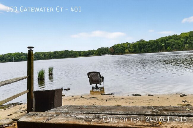Foto del edificio - 353 Gatewater Ct