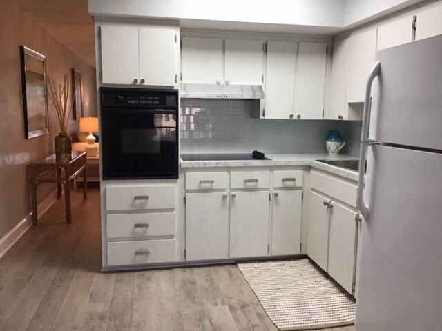 Foto del edificio - FURNISHED 2/2 Condo