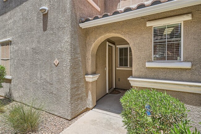 Foto del edificio - 25 Red Oak Canyon St