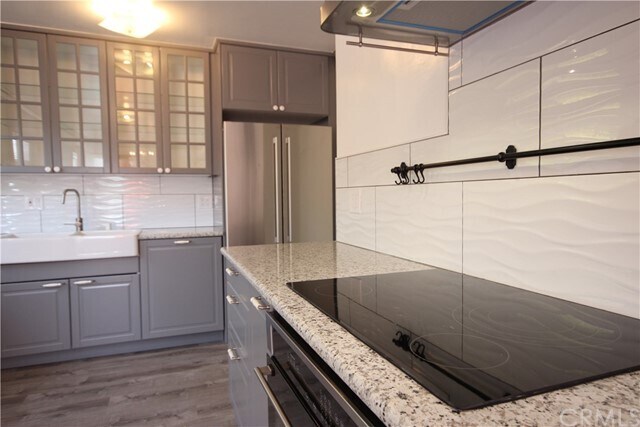 Building Photo - 20517 Toluca Ave