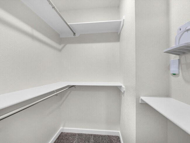 Foto del edificio - 12603 Telge Rd