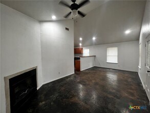 Building Photo - 41340 FM3159