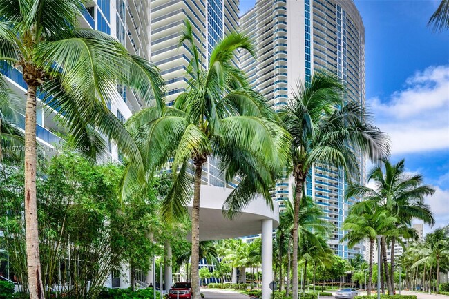 Foto del edificio - 1850 S Ocean Dr