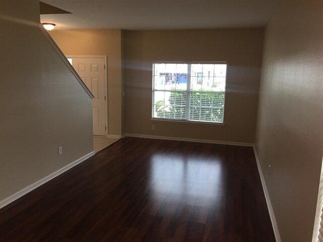 Building Photo - 1779 Ferncreek Drive
