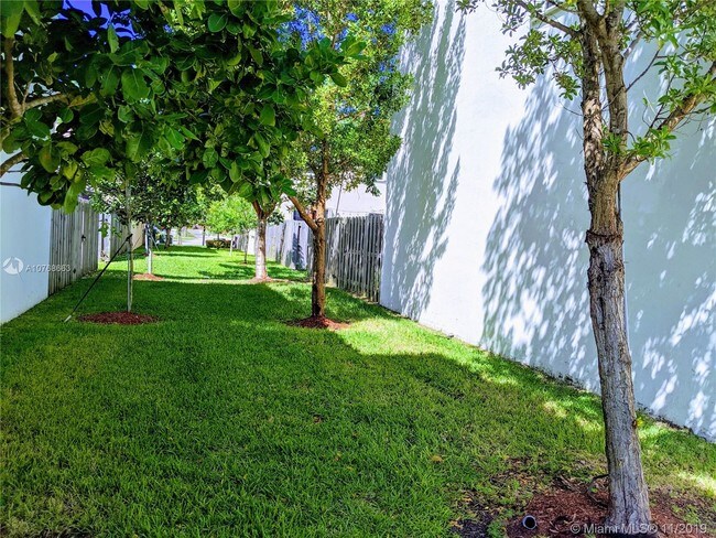 Foto del edificio - 17548 SW 153rd Ct