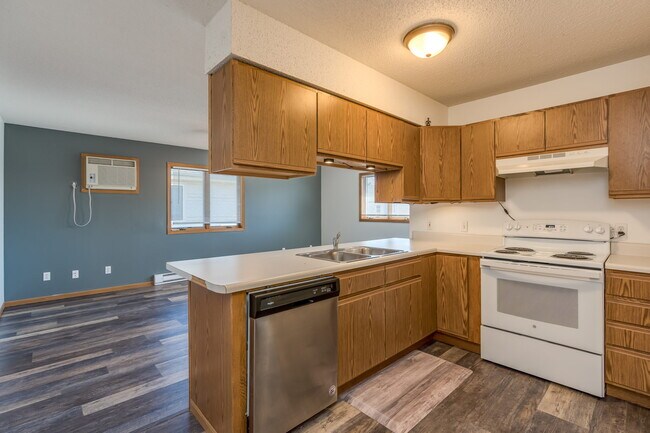 Building Photo - 119 Balcerzak Dr