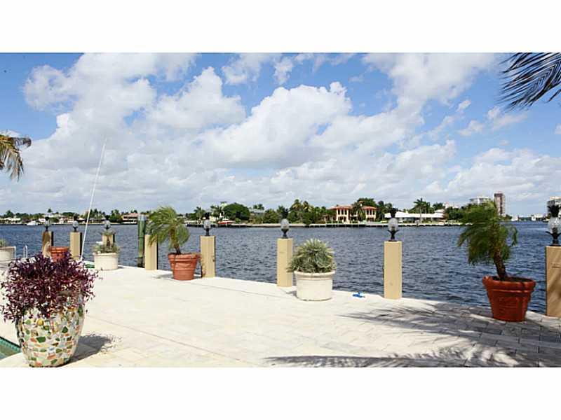 Primary Photo - 2519 Aqua Vista Blvd