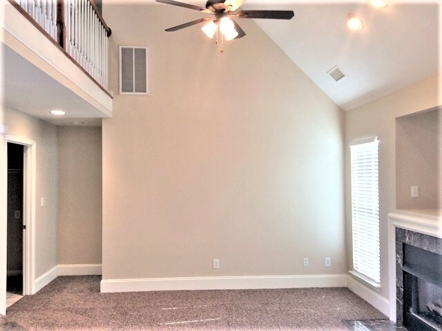 Foto del edificio - 3437 Continental Dr