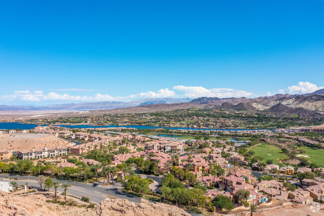 Building Photo - Prima At Lake Las Vegas
