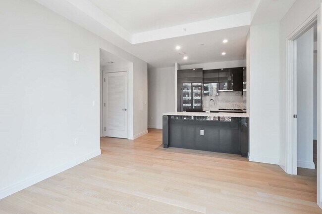 Foto del edificio - 135 Seaport Blvd