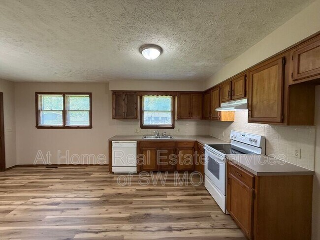Foto del edificio - 103 S Cottonwood Ave