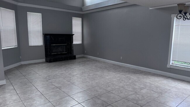 Foto del edificio - Spacious 3/2.5 in River Ridge with Pool in...