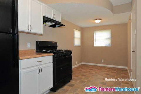 Foto del edificio - 10012 Dellridge Ln