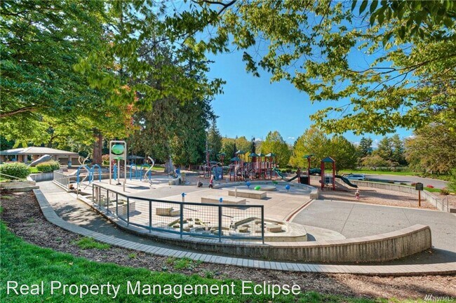 Foto del edificio - 2 br, 2 bath House - 430 3rd Ave S # A102