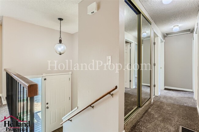 Building Photo - **COMING SOON** Beautiful Split-Level Hill...