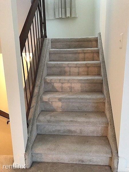Foto del edificio - 2106 Woodbridge Commons Way
