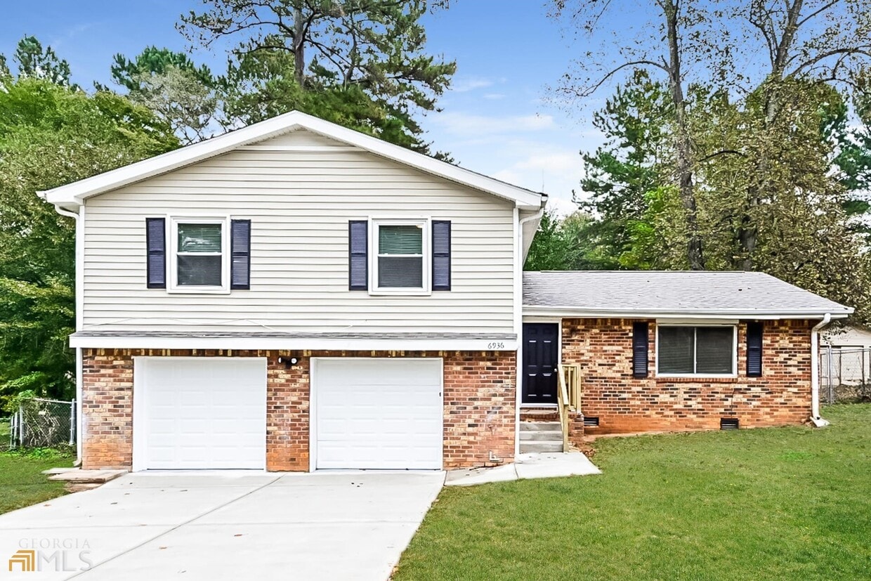 6936 Maddox Rd, Morrow, GA 30260 House Rental in Morrow, GA