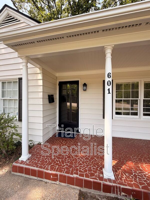 Foto del edificio - 601 Dixie Trail