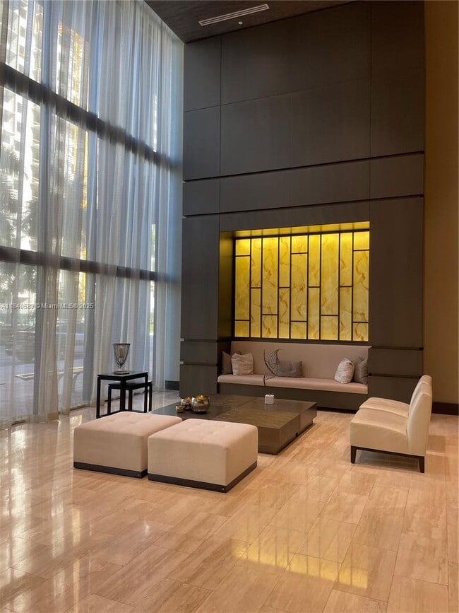 Foto del edificio - 5252 NW 85th Ave