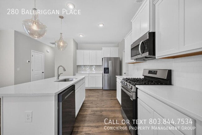 Building Photo - 280 Balbriggan Pl
