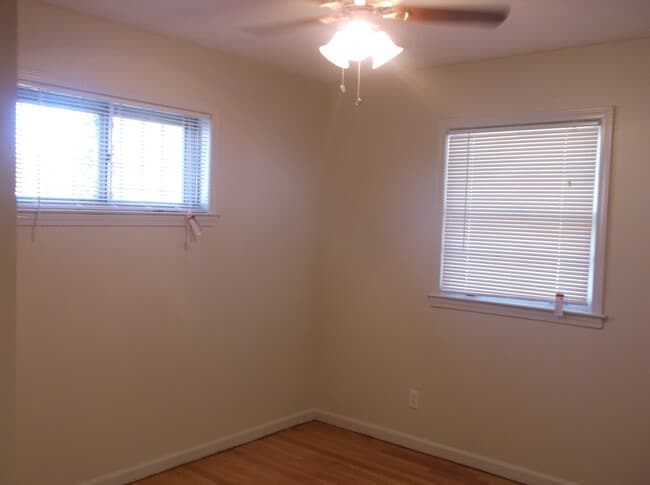 Building Photo - 269 Lillian Dr