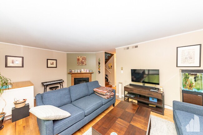 Foto del edificio - 429 W Grant Pl