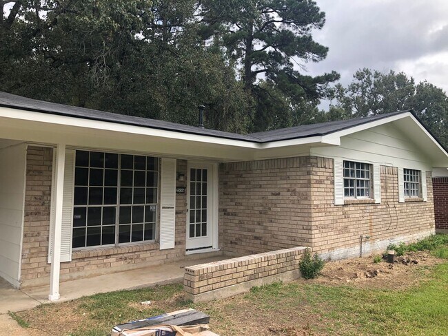 Building Photo - Remodeled Home in North Shreveport....
