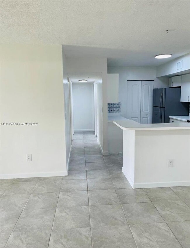 Building Photo - 2600 S University Dr