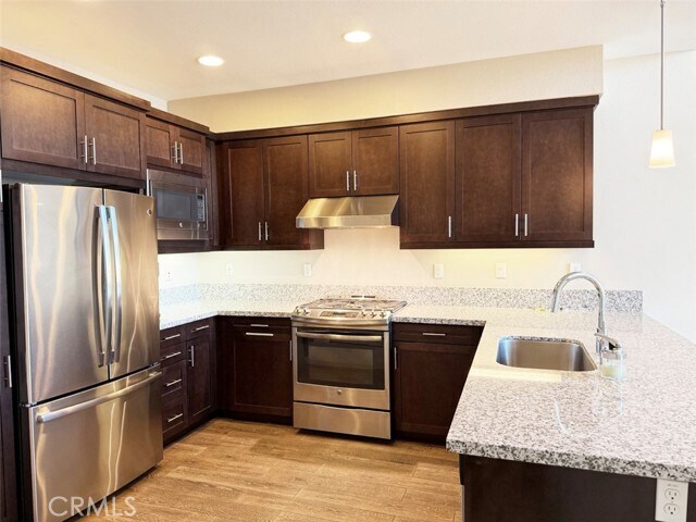 Foto del edificio - 1508 W Artesia Square