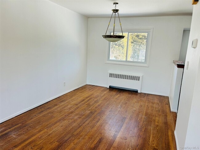 Building Photo - 19 Alan Ct