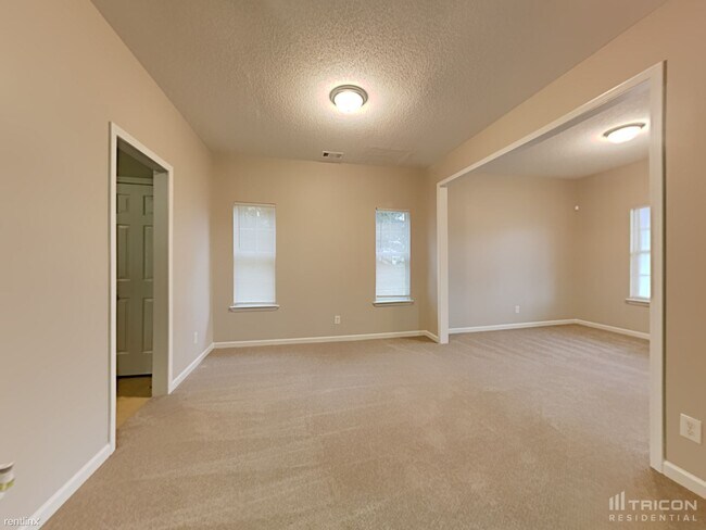 Building Photo - 2623 Brookgate Crossing