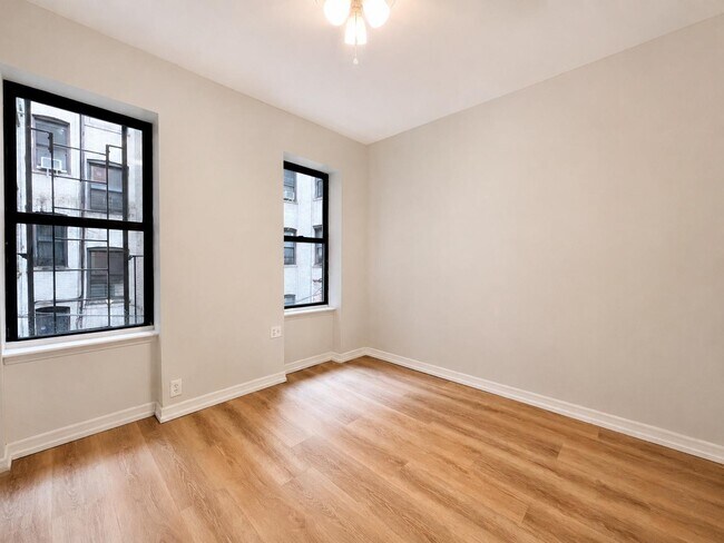 Foto del edificio - 3415 Broadway