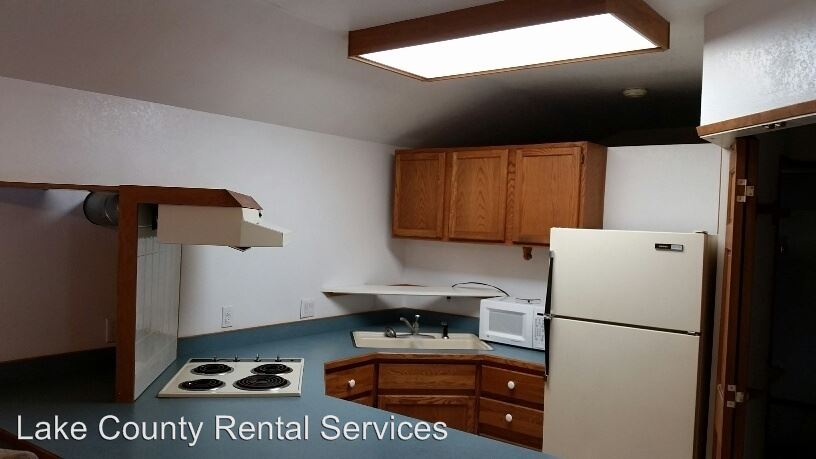 Foto principal - 111 1/2 5th Ave W