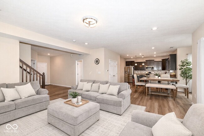 Building Photo - 16406 Taconite Dr