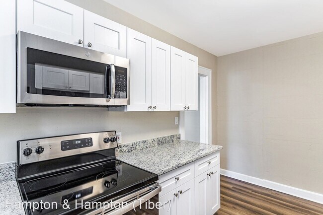 Building Photo - 3 br, 1.5 bath House - 1424 14TH ST S