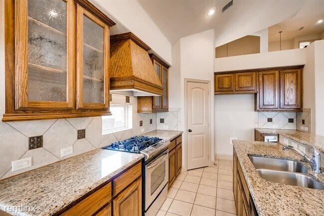 Building Photo - 4 br, 2 bath House - 2601 Twinflower Dr UNIT