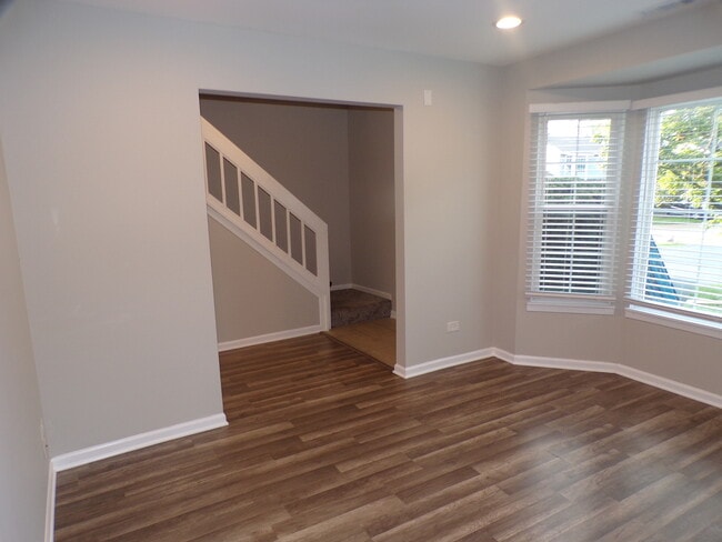 Building Photo - 558 Nantucket Way