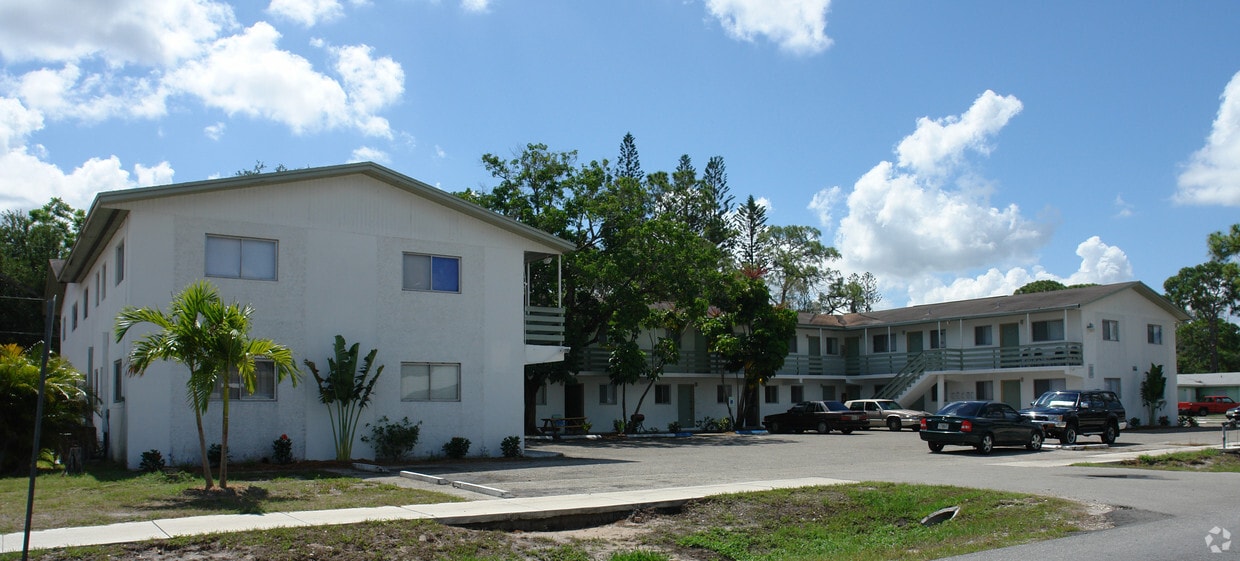 2929 Broadway, Fort Myers, FL 33901 Apartments in Fort Myers, FL