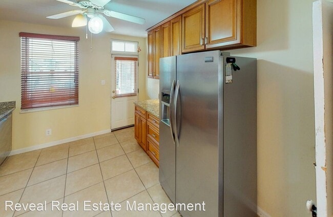 Building Photo - 2 br, 2 bath House - 736 S Decker Ave