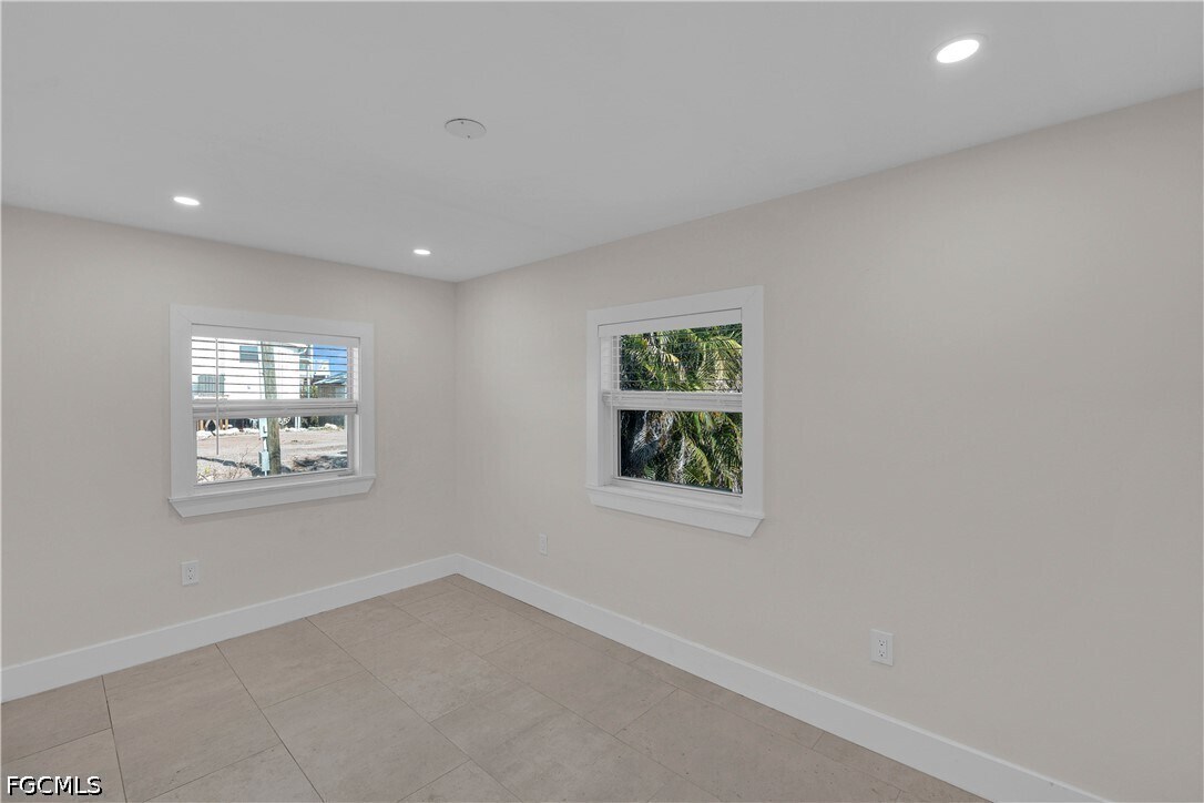 Building Photo - 2880 Eighth Ave