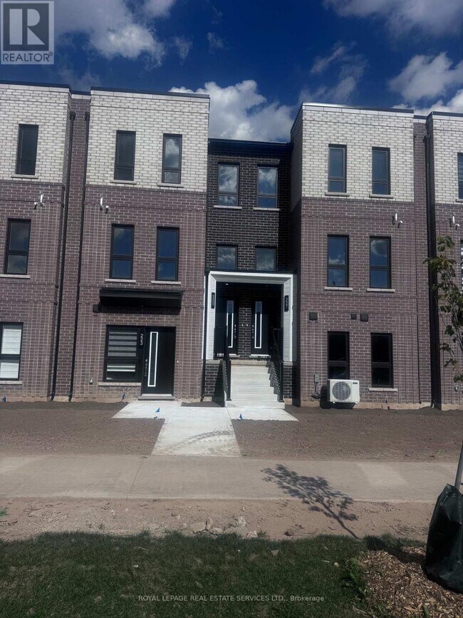 Building Photo - 227 Burke St