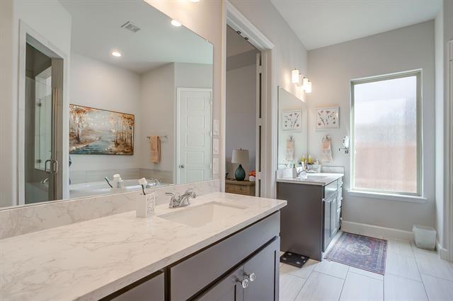 Foto del edificio - 5845 Turner May Dr