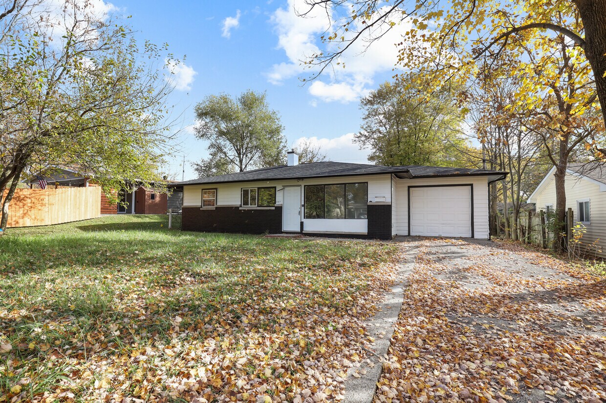 Photo - 3167 Shick Dr (Indianapolis, IN)