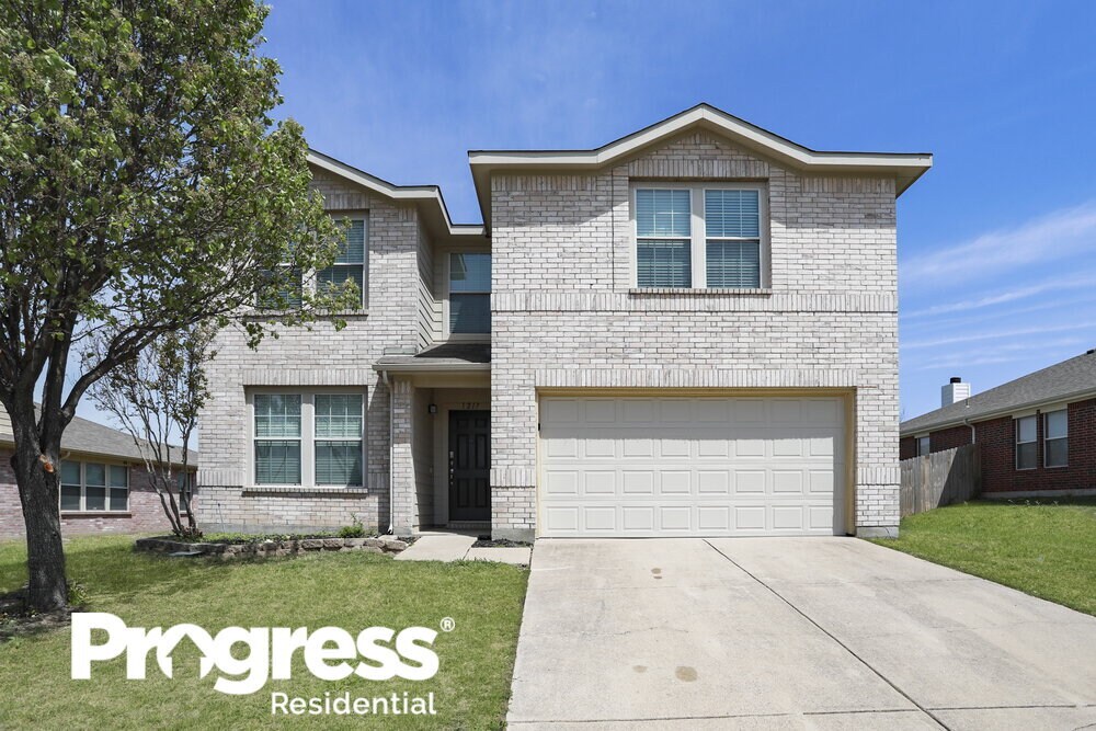 1217 Aztec Tr, Krum, TX 76249 House for Rent in Krum, TX