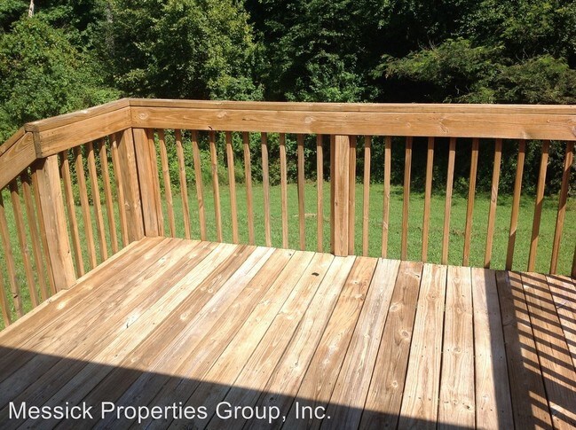 Building Photo - 3 br, 2 bath House - 2220 Emerald Creek Court