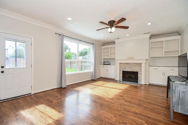 Building Photo - 1710 Ocotillo Ct