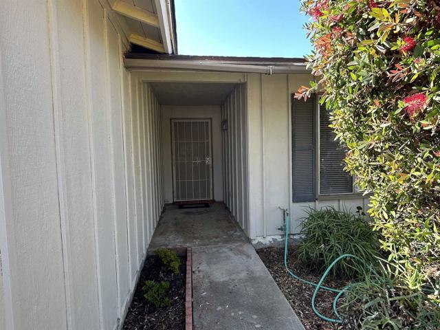 Foto del edificio - 450 Lynwood Ln