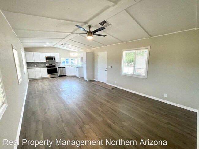 Foto del edificio - 2 br, 1 bath House - 1615 E. Devlin Ave.