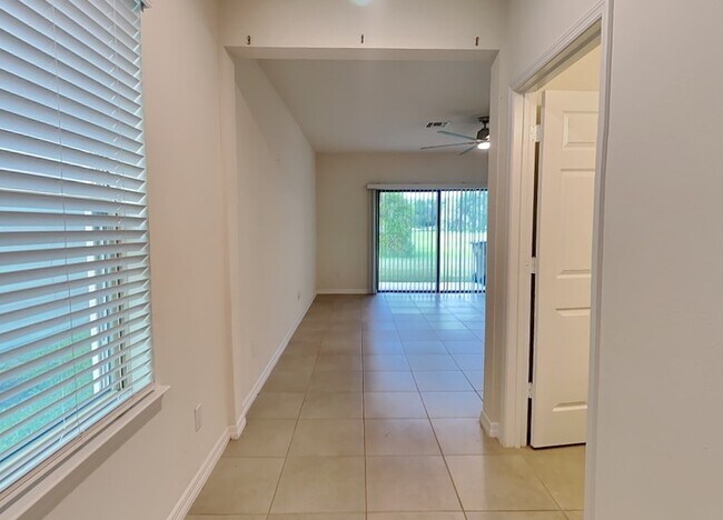 Building Photo - 2908 Summer Grn Trl