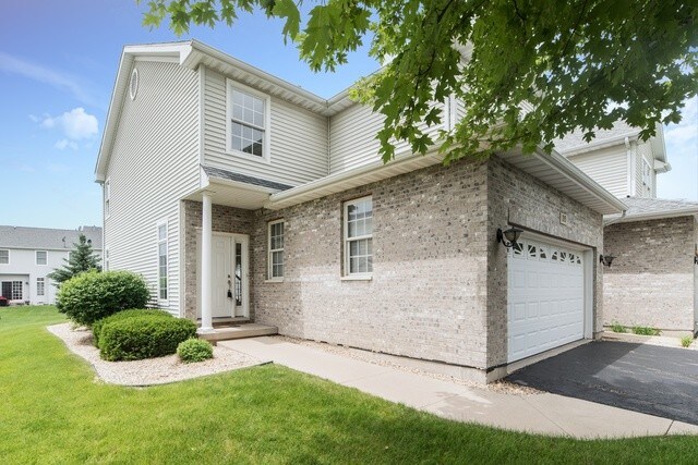 Foto del edificio - 315 Manning Dr